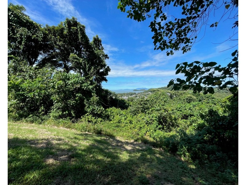 7/23 The Boulevard, South Mission Beach QLD 4852