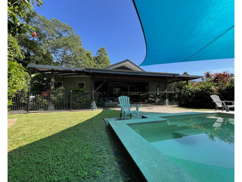 14 Lani Cl, Mission Beach QLD 4852