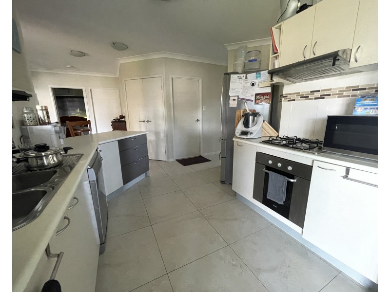 12 Heliconia Ct, South Mission Beach QLD 4852