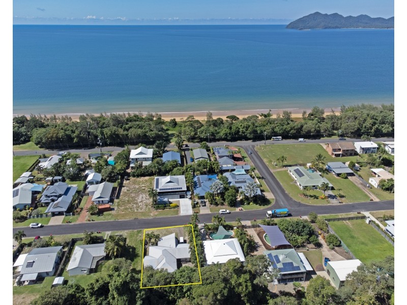 51 Holland Street, Wongaling Beach QLD 4852