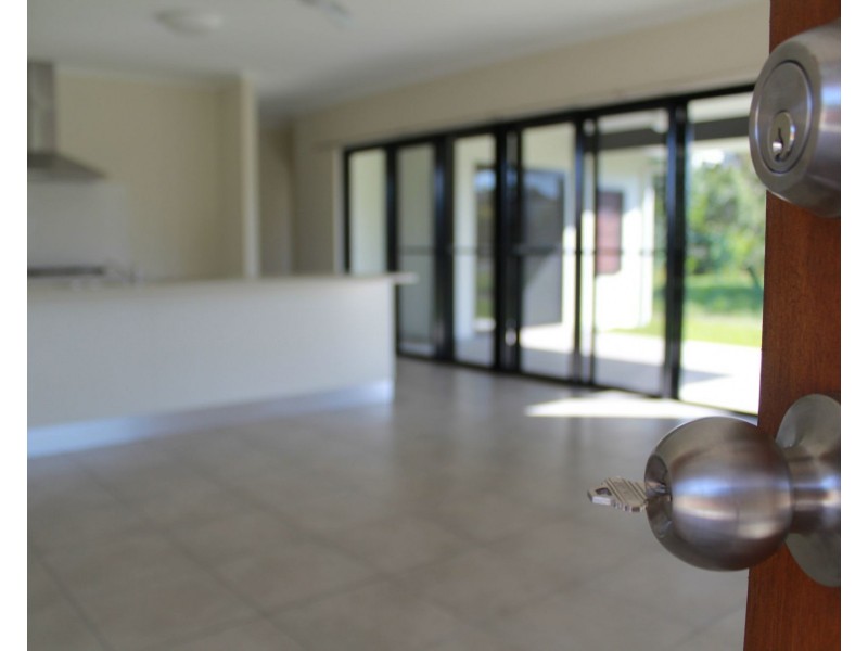 51 Holland Street, Wongaling Beach QLD 4852