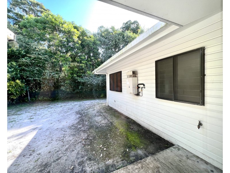 51 Holland Street, Wongaling Beach QLD 4852
