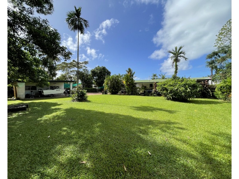 30 Wongaling Beach Rd, Wongaling Beach QLD 4852