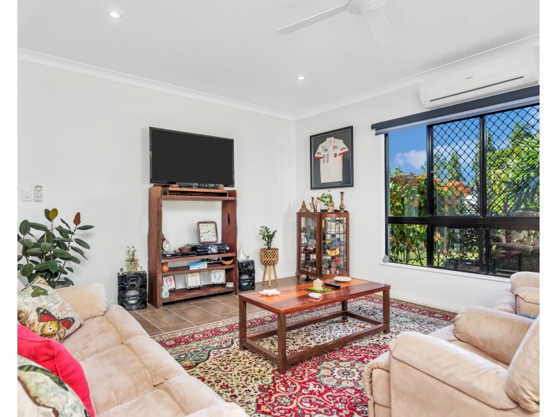 24 Sanctuary Crescent, Wongaling Beach QLD 4852