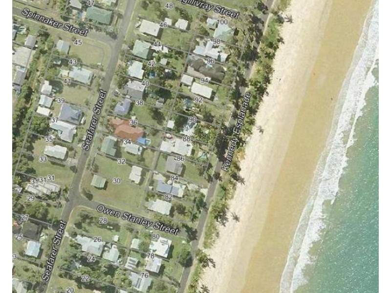 11 Spinnaker Street, South Mission Beach QLD 4852