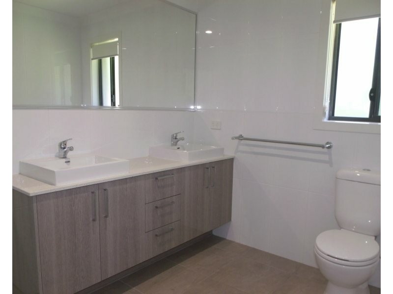 15 Shelly Court, Mission Beach QLD 4852