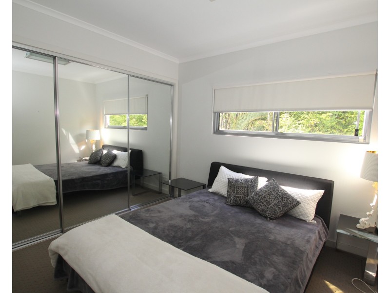 1/2 Donkin Lane, Mission Beach QLD 4852
