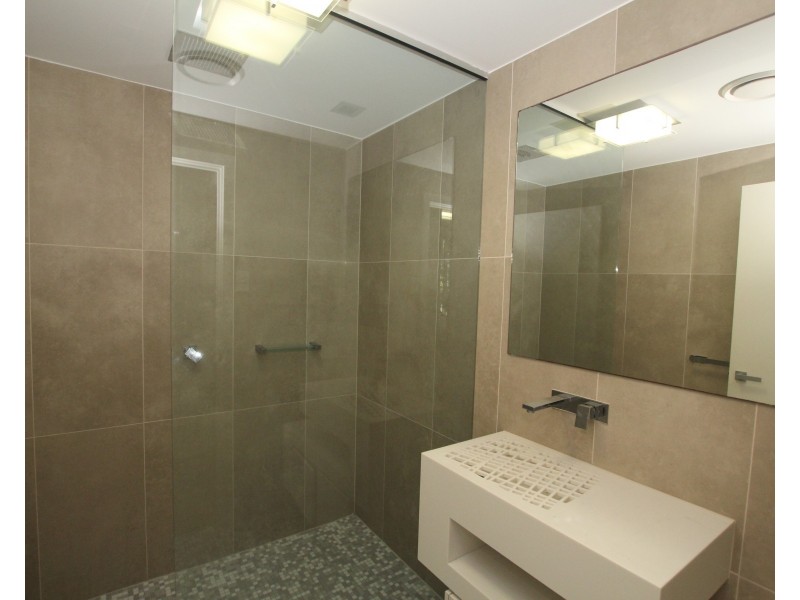 1/2 Donkin Lane, Mission Beach QLD 4852