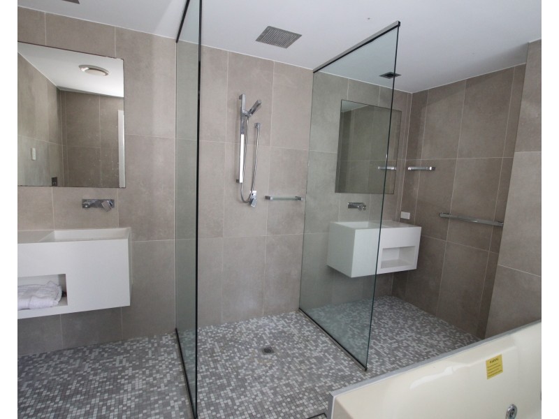 1/2 Donkin Lane, Mission Beach QLD 4852