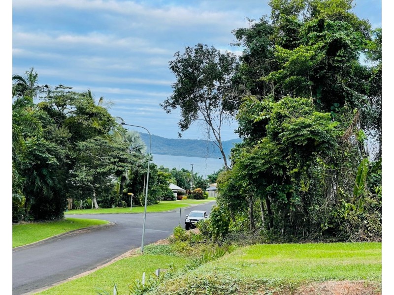 23 Campbell Tce, South Mission Beach QLD 4852