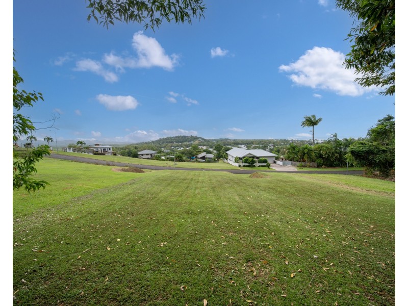 23 Campbell Tce, South Mission Beach QLD 4852