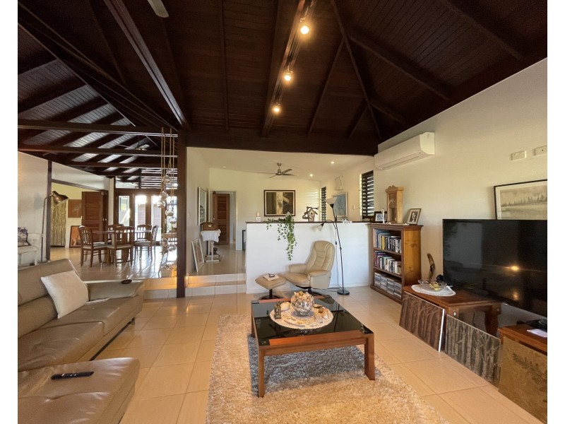 19 Mcnamara St, Wongaling Beach QLD 4852