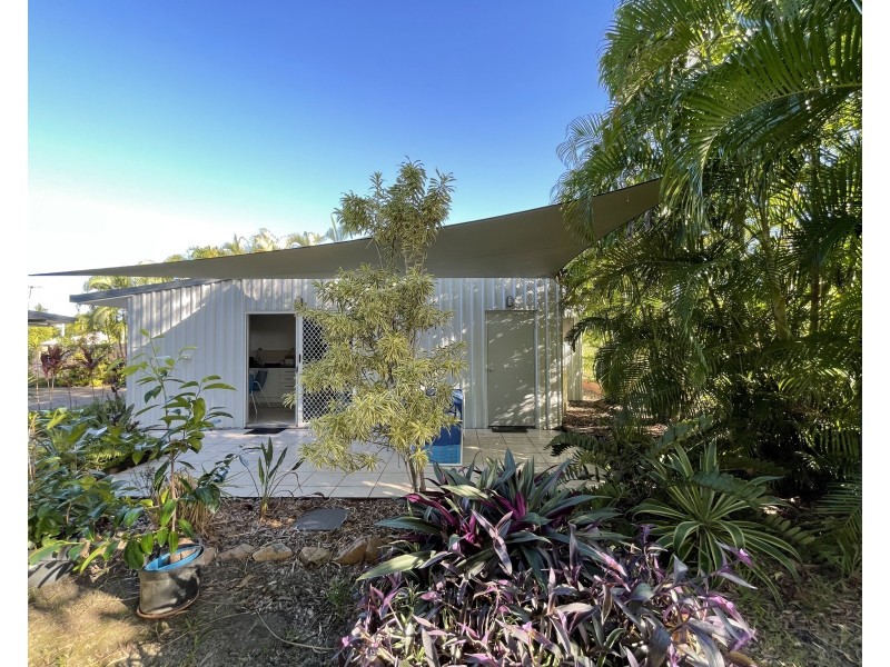 19 Mcnamara St, Wongaling Beach QLD 4852