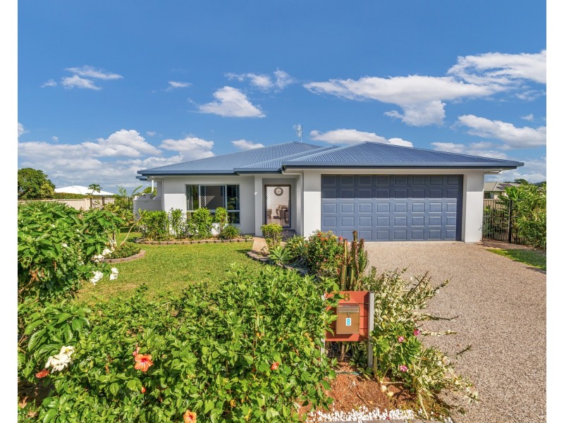 8 Seagull Cl, Mission Beach QLD 4852