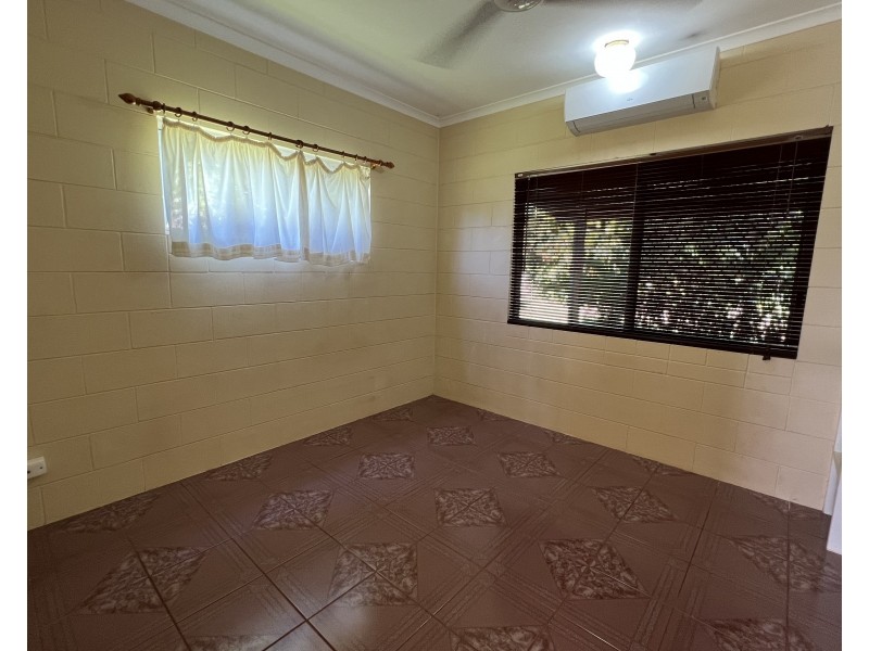 5 Royal Palm Drive, Mission Beach QLD 4852