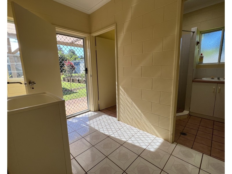 5 Royal Palm Drive, Mission Beach QLD 4852