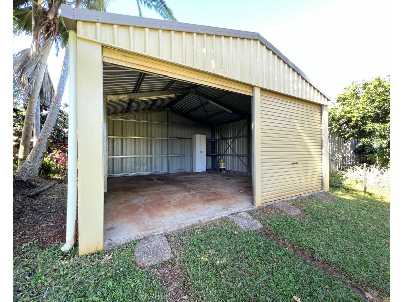 5 Royal Palm Drive, Mission Beach QLD 4852