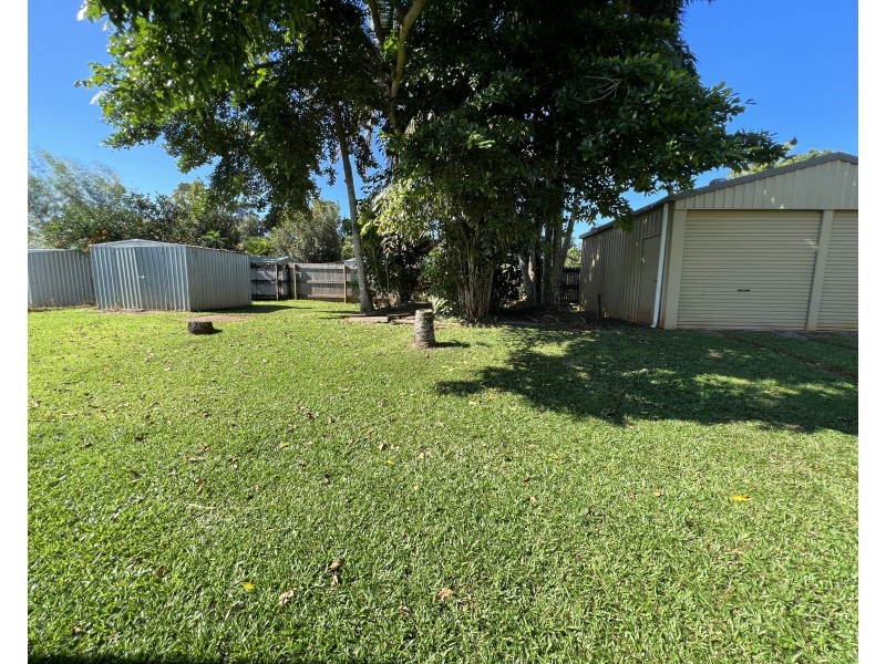 5 Royal Palm Drive, Mission Beach QLD 4852
