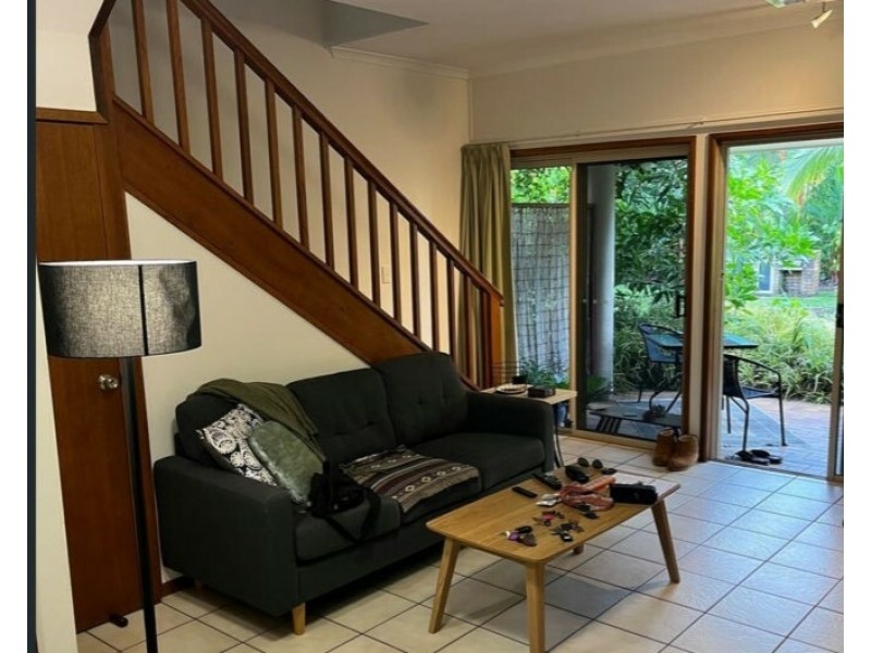 Unit 2/42 Mitchell St, South Mission Beach QLD 4852