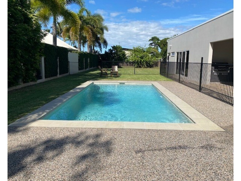 14 Seagull Cl, Mission Beach QLD 4852
