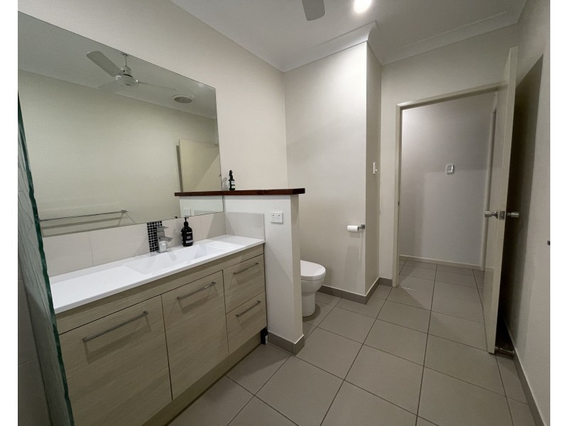 2 Penwerris Pl, Mission Beach QLD 4852