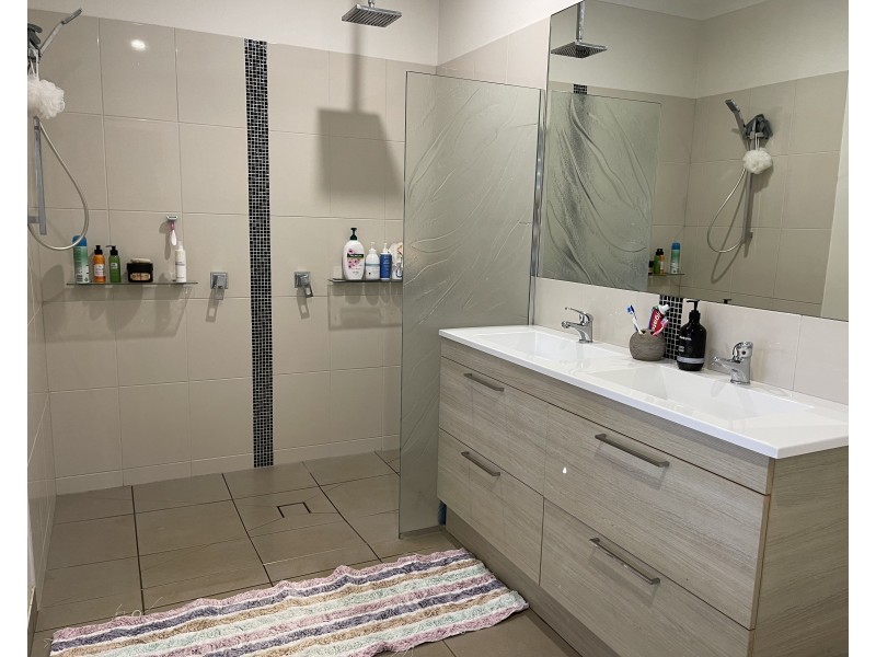 2 Penwerris Pl, Mission Beach QLD 4852