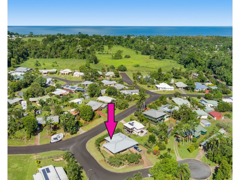 2 Penwerris Pl, Mission Beach QLD 4852