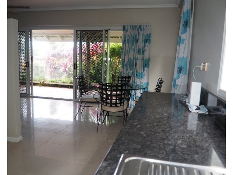 Unit 4/19 Mariner Dr, South Mission Beach QLD 4852