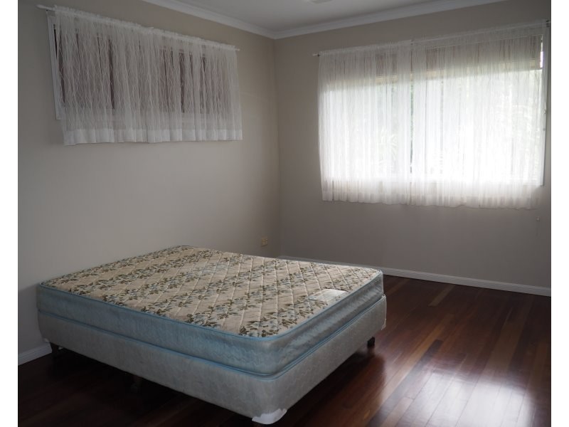 Unit 4/19 Mariner Dr, South Mission Beach QLD 4852