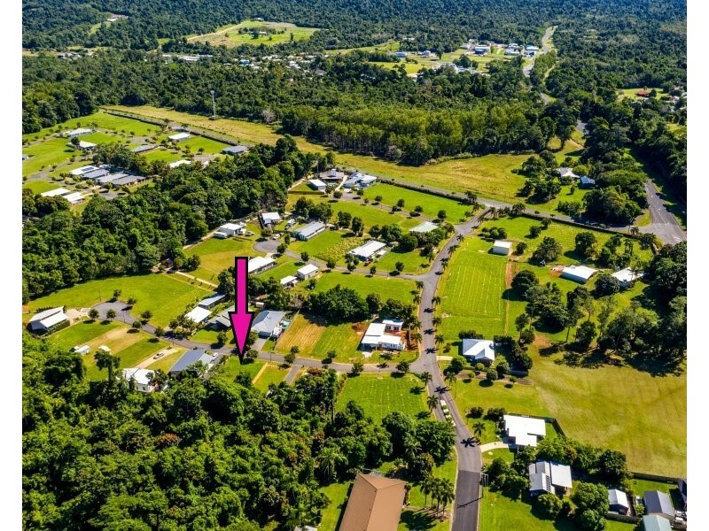 9 Sandpiper Cl, Mission Beach QLD 4852