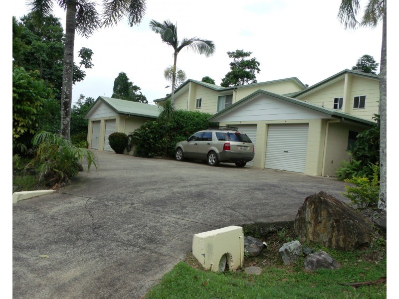 Unit 1/30 Bingil Bay Rd, Bingil Bay QLD 4852