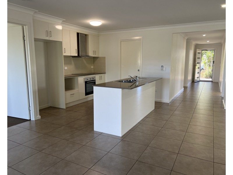 18 Shelly Court, Mission Beach QLD 4852