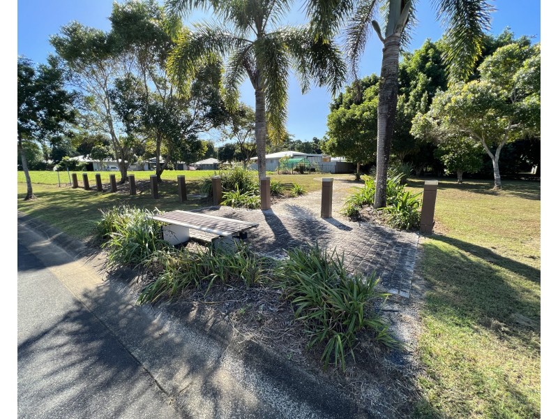 18 Shelly Court, Mission Beach QLD 4852
