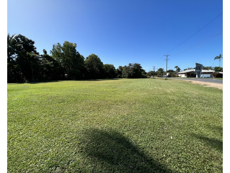 32 Wongaling Beach Road, Wongaling Beach QLD 4852