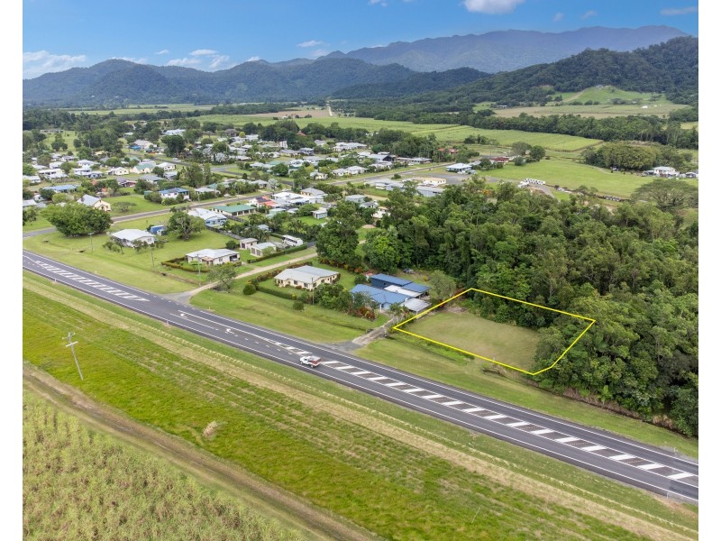 33 Bruce Highway, El Arish QLD 4855