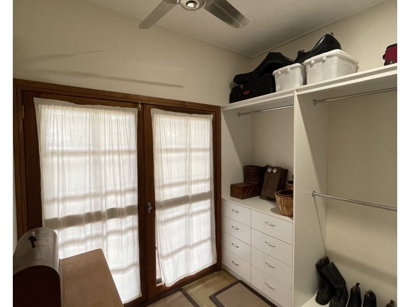 463 East Feluga Rd, East Feluga QLD 4854
