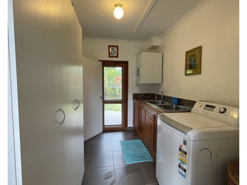 463 East Feluga Rd, East Feluga QLD 4854