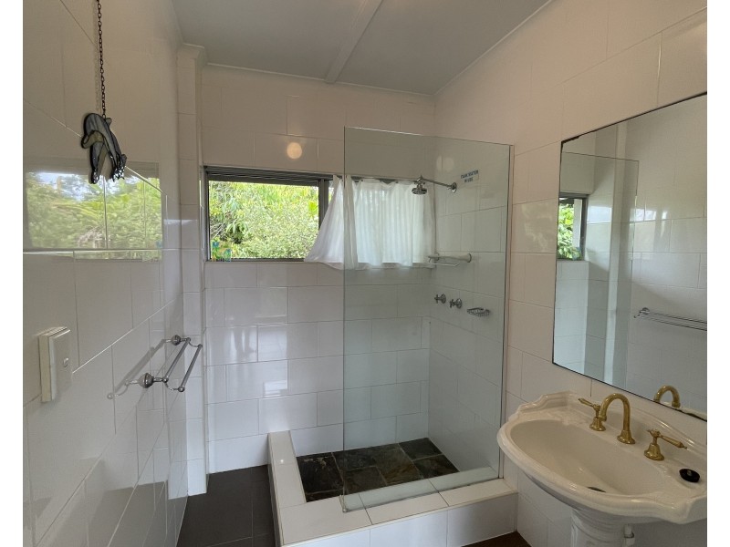 463 East Feluga Rd, East Feluga QLD 4854