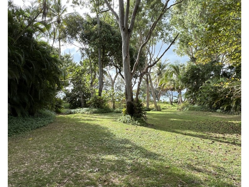 19 Reid Rd, Wongaling Beach QLD 4852