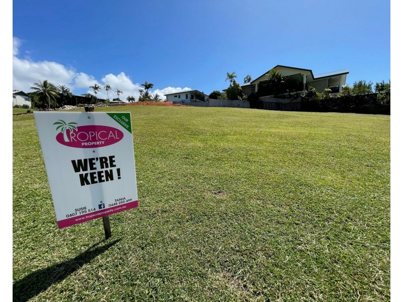 15 Dunkalli Cres, Wongaling Beach QLD 4852