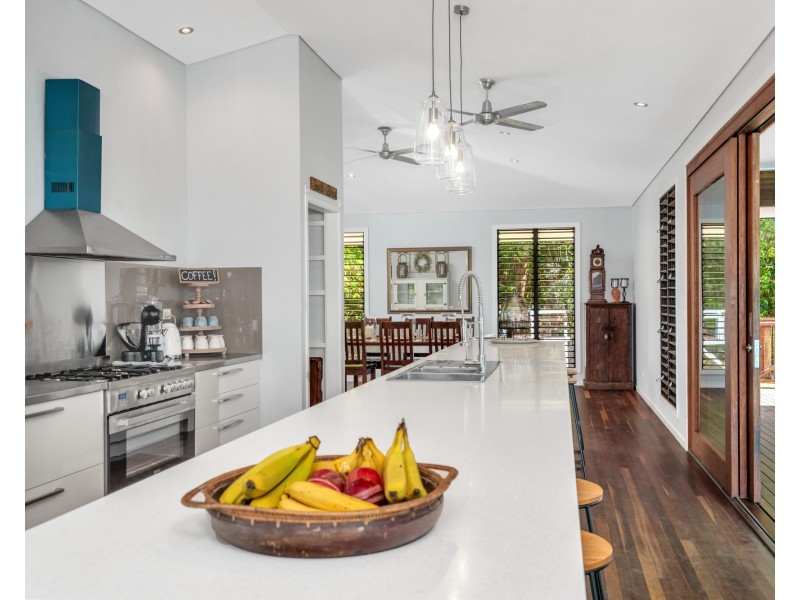 60 Mariner Dr, South Mission Beach QLD 4852