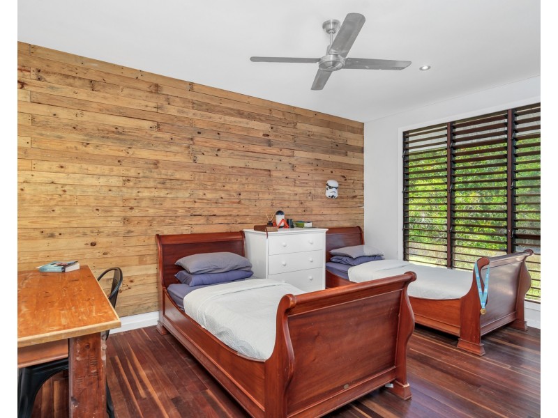60 Mariner Dr, South Mission Beach QLD 4852