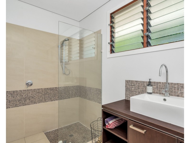 60 Mariner Dr, South Mission Beach QLD 4852