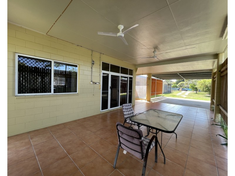 21 Buccaneer St, South Mission Beach QLD 4852