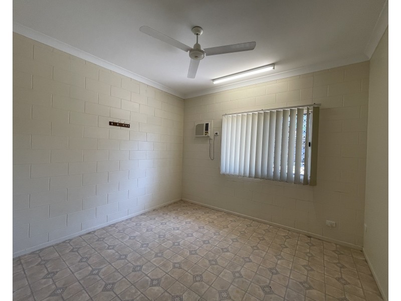 21 Buccaneer St, South Mission Beach QLD 4852