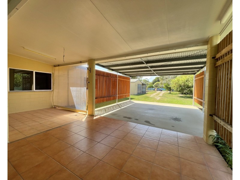 21 Buccaneer St, South Mission Beach QLD 4852