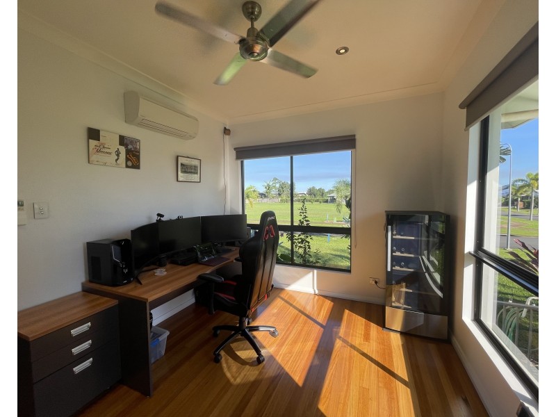 1 Purtaboi Cl, Mission Beach QLD 4852