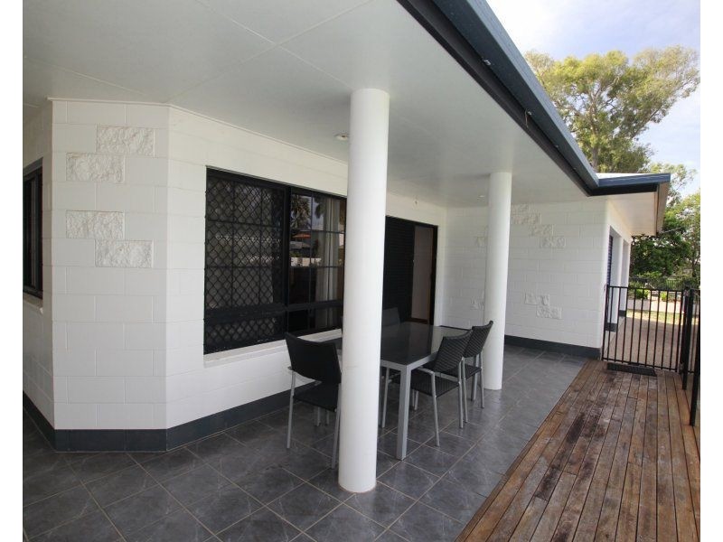 67 Reid Road, Wongaling Beach QLD 4852