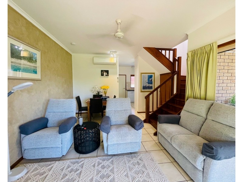 Unit 4/42 Mitchell St, South Mission Beach QLD 4852