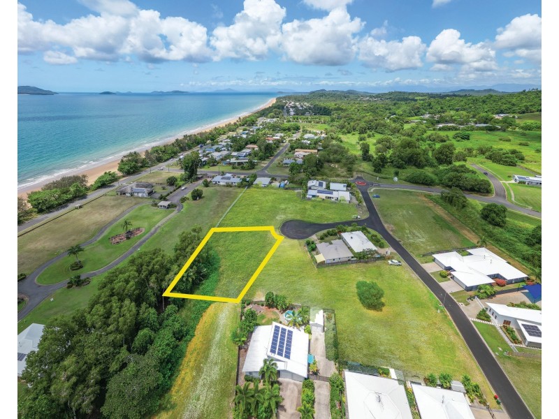 5 Seaview Court, Wongaling Beach QLD 4852